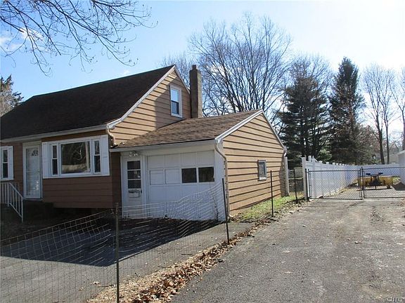 4th image of 112 Drexler Ave S