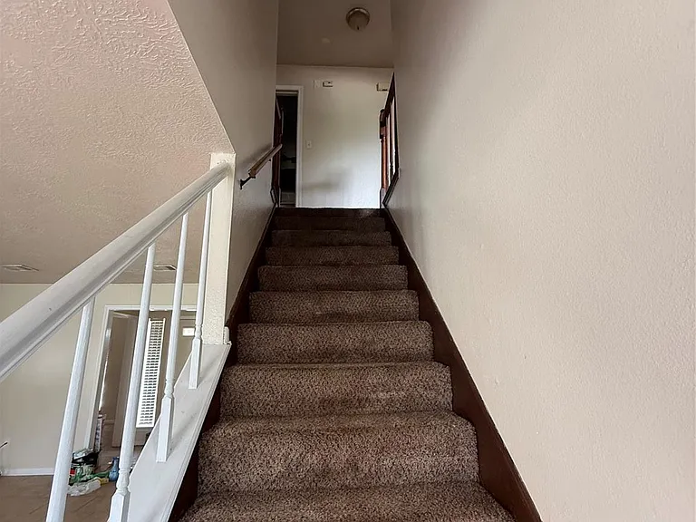 414 Dogwood St — Photo 9
