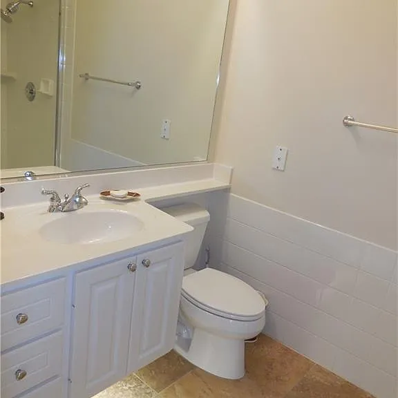 8539 Alessandria Ct — Photo 24