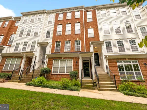 12113 Open View Ln #108, Upper Marlboro, MD 20774