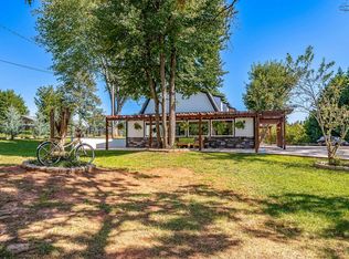 10 Penny Ave, Greer, SC 29651