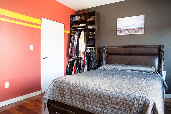 Sold by Real Direct | media 5