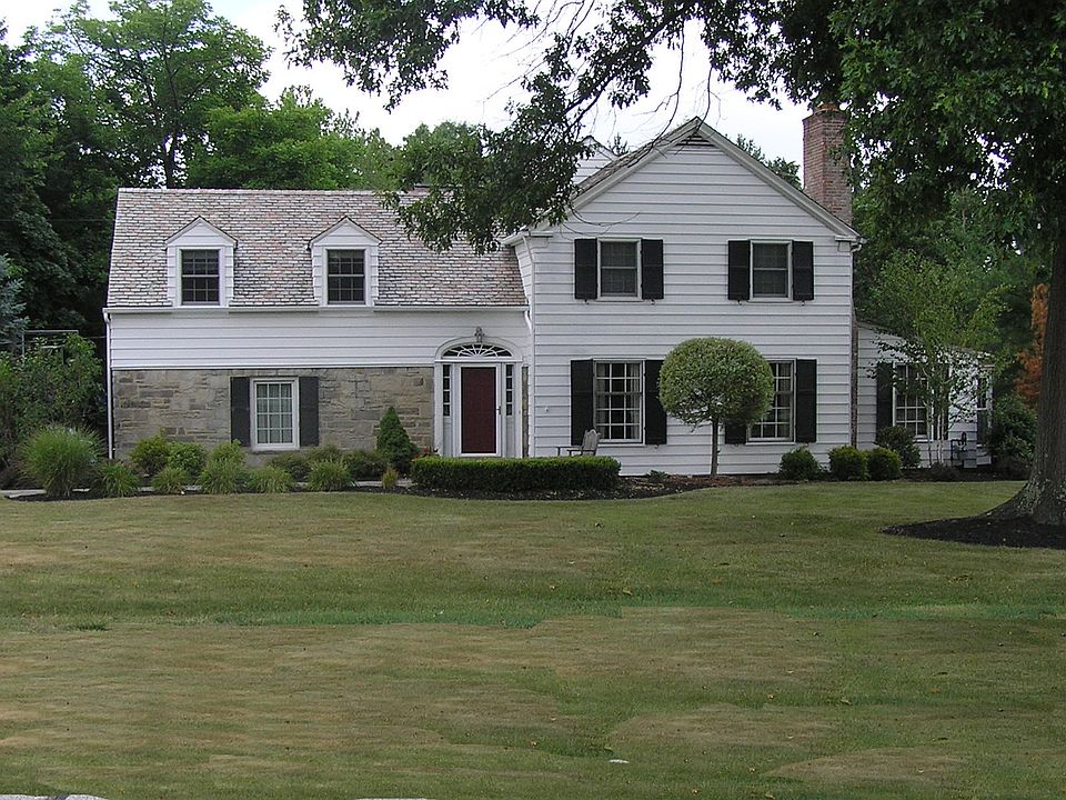 1st image of 30549 Summit Ln