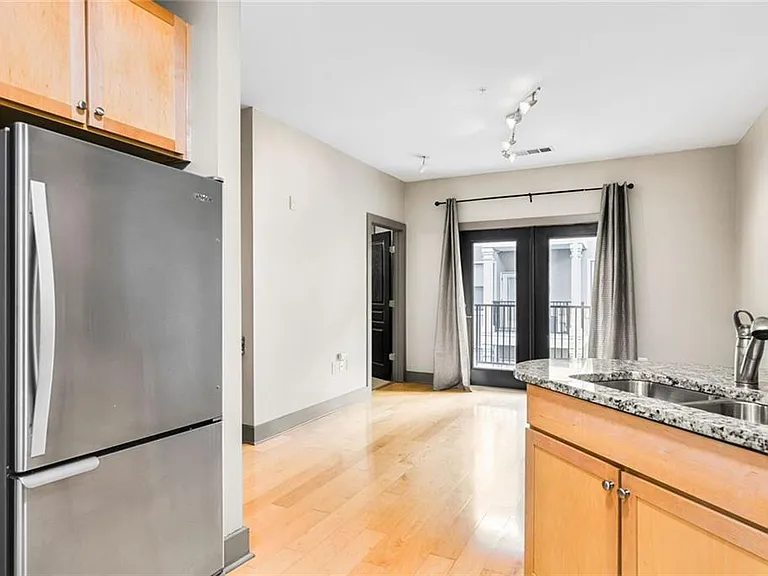 799 Hammond Dr #306 — Photo 10