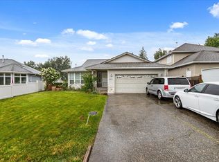 3319 Firhill Dr, Abbotsford, BC V2T 5L4