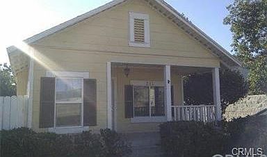 1st image of 945 N Campus Ave