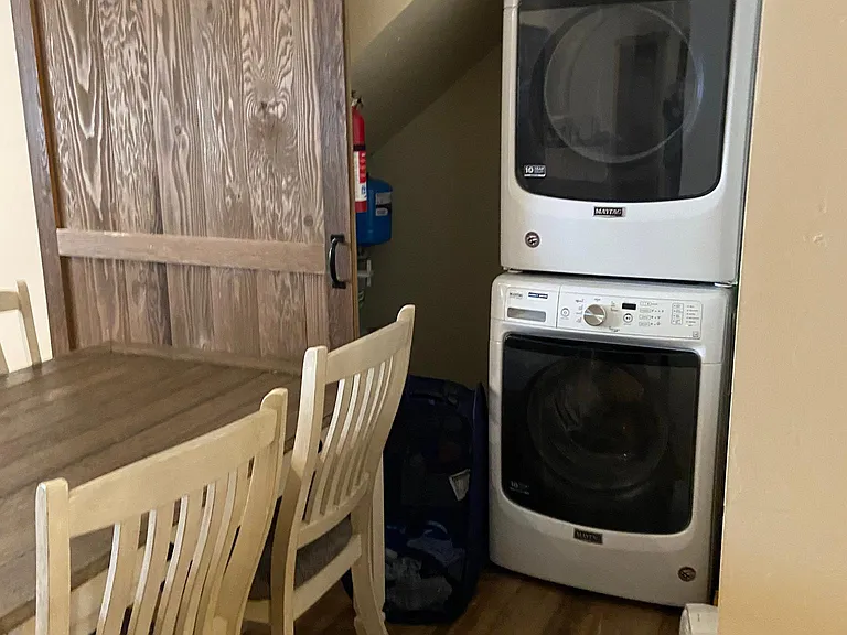 333 E Aspenwood Ave — Photo 6