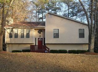 6715 Songwood Dr, Austell, GA 30168