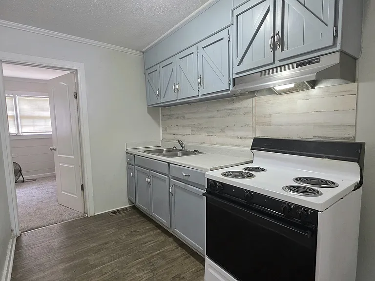 3588 Morgan Dr — Photo 4