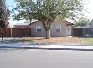 2304 Elaine St, Bakersfield, CA 93304