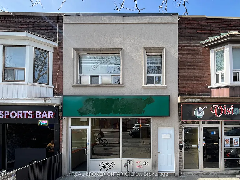 1228 Danforth Ave #1 — Photo 12