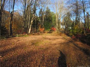 268 Newton Rd, Woodbridge, CT 06525