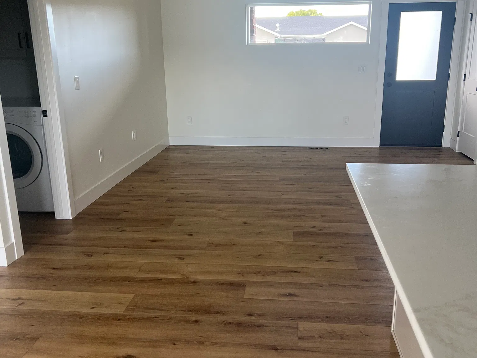 3 bed, 1358 sqft, $2,000 — Photo 3