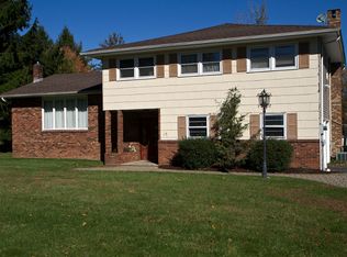 15 Ridge Rd, Succasunna, NJ 07876