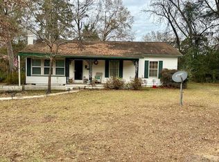 920 Maple St, Camden, AR 71701