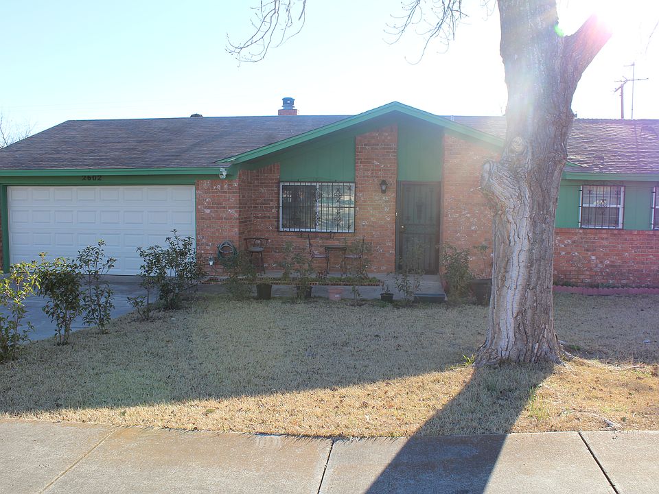 1st image of 2602 Silverhill Dr