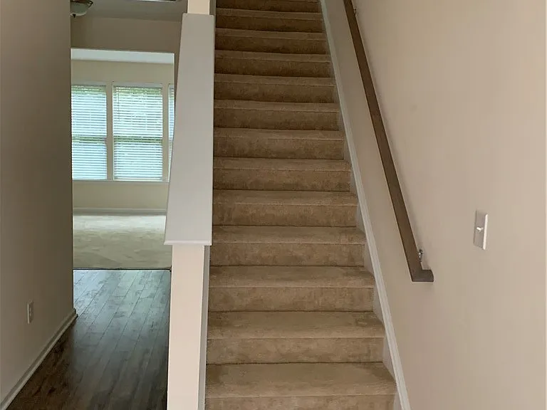 6485 Revere St — Photo 2