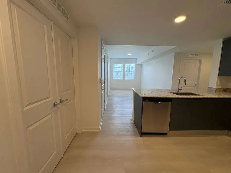 5592 Pga Blvd #121 — Photo 18