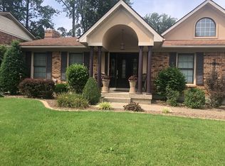 7613 Nottoway Cir, Louisville, KY 40214