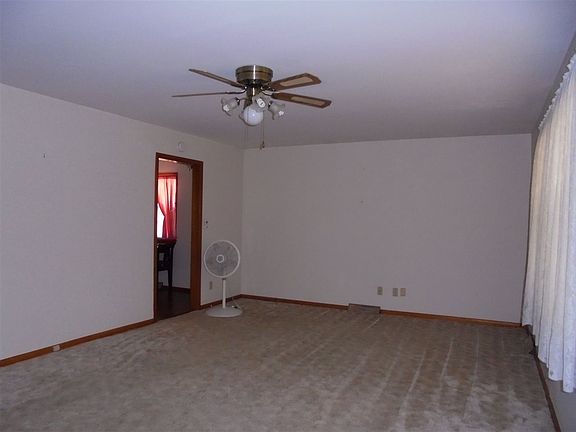 2nd image of 1704 N B St