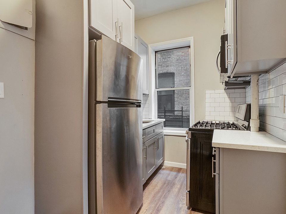 1st image of 32-55 Steinway St #2A