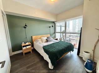 11 Lillian St #1408, Toronto, ON M4S 0C3