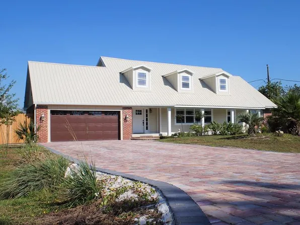2101 Monument Ave, Pt Saint Joe, FL 32456