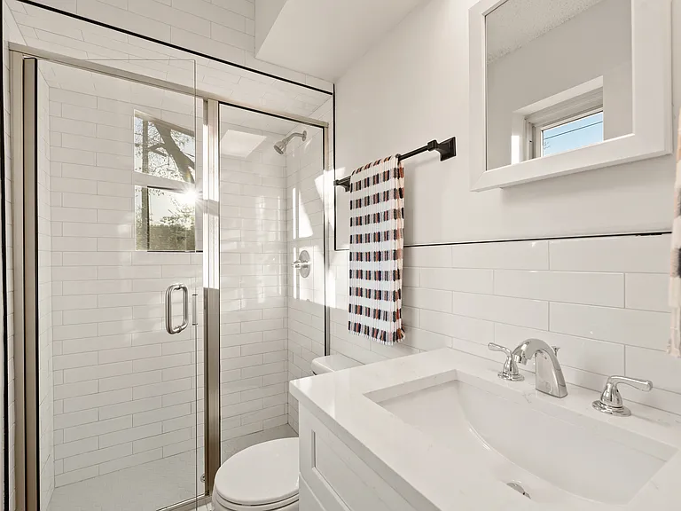 2917 Briercliff Dr — Photo 5