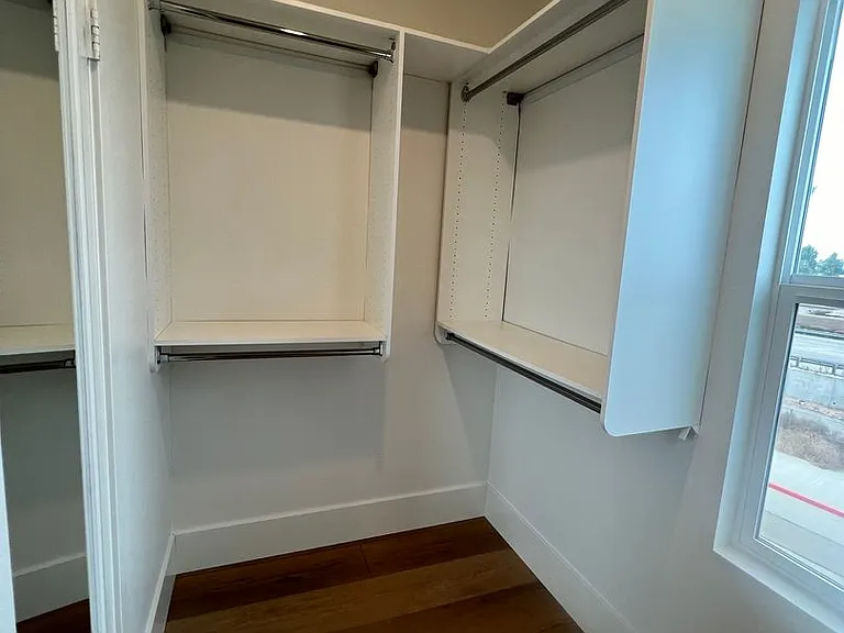 340 Rendar Ln — Photo 15