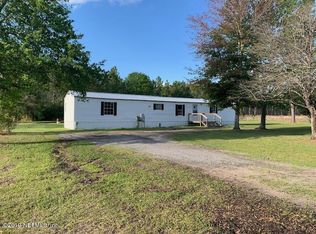 104 Horseshoe Loop, Saint George, GA 31562