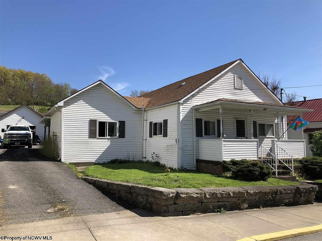 415 Main St, Fairview, WV 26570 Zillow