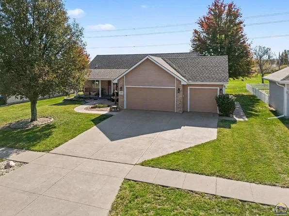 3939 SW 40th Ter, Topeka, KS 66610