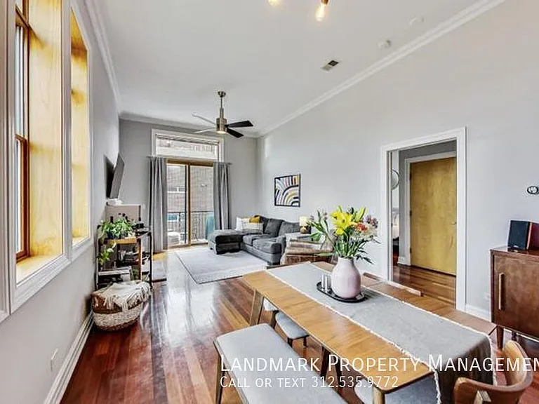 4755 N Washtenaw Ave #209 — Photo 5