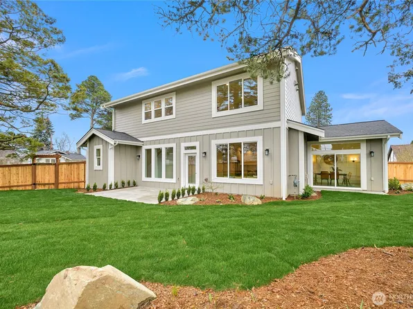 2815 Sunset Drive, Bellingham, WA 98225