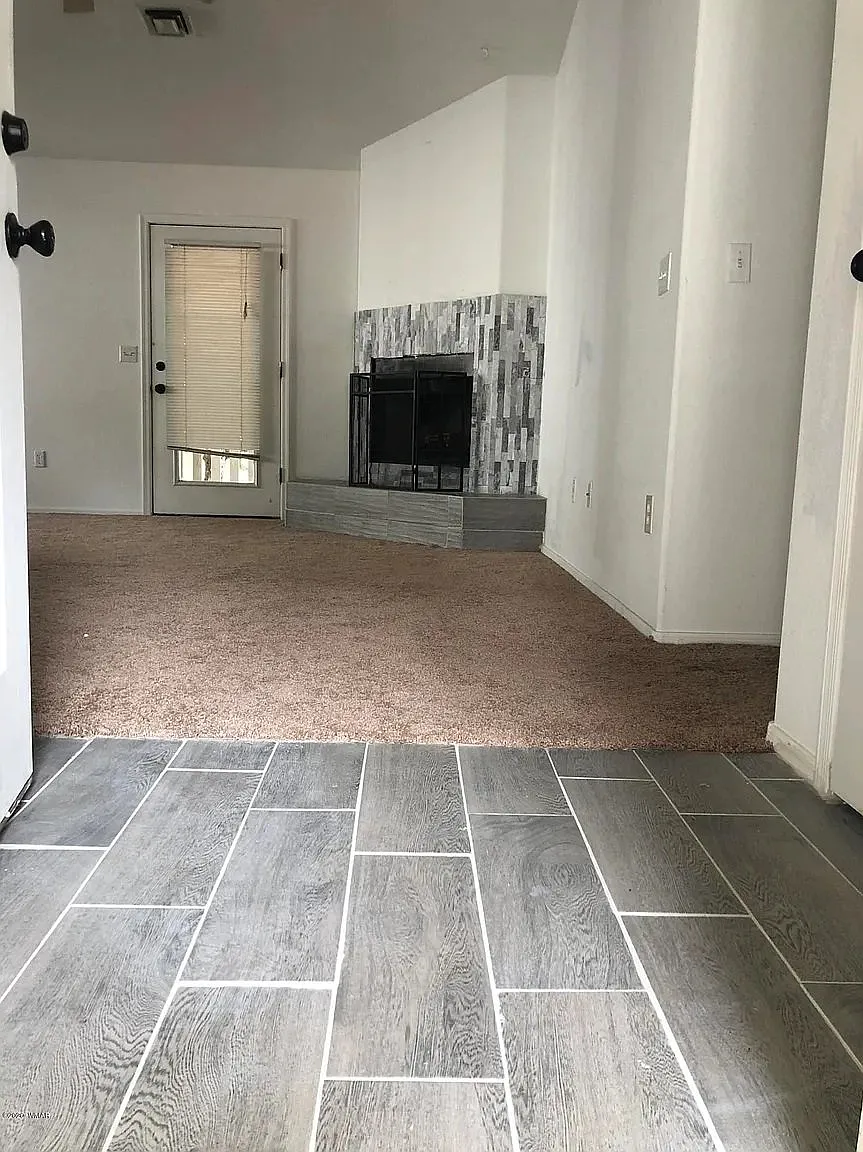 3 bed, 2.0 bath, 1250 sqft, $2,250 — Photo 3