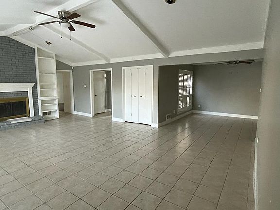 5th image of 587 Stillmeadow Dr