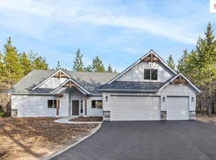 17372 W Kathleen Ave, Hauser, ID 83854