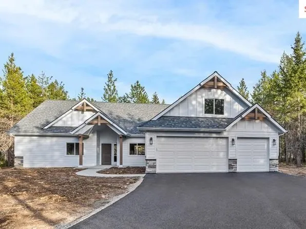 17372 W Kathleen Ave, Hauser, ID 83854