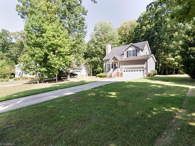 1st image of 2407 Meadow Gate Dr