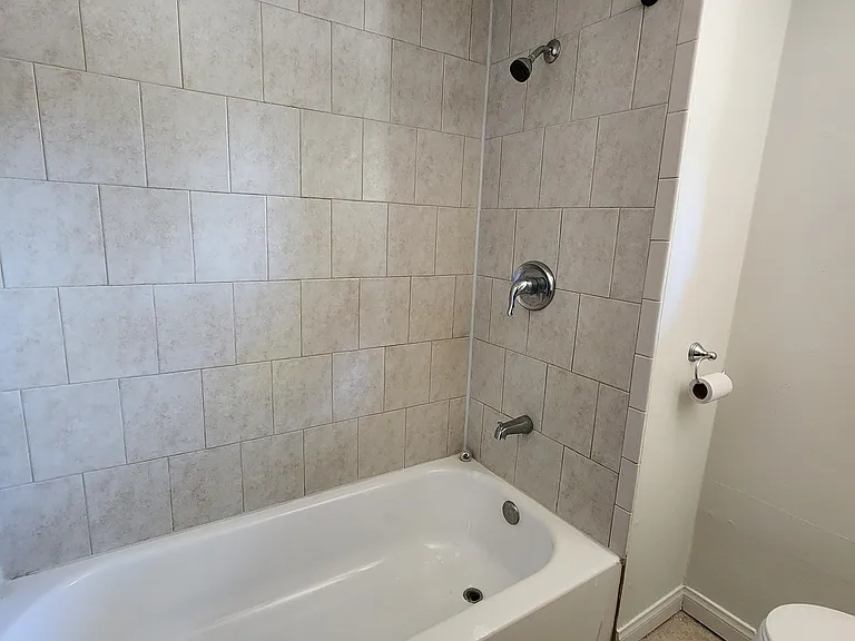 809 Talmadge Rd — Photo 30
