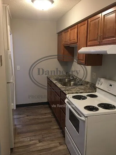 725 N Cory St #E — Photo 6