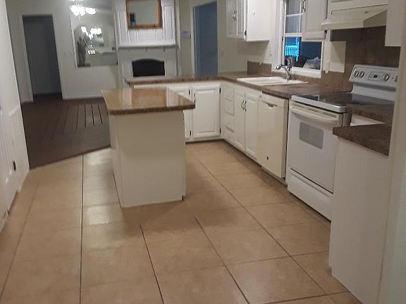 5th image of 50 May River Ct