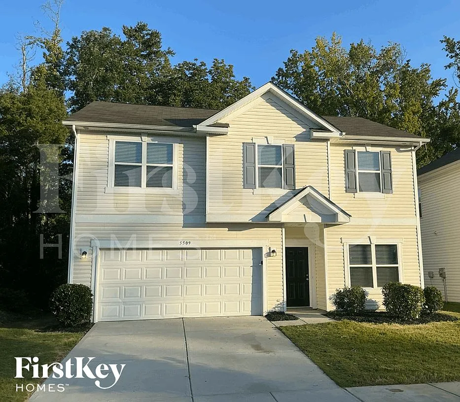 3 bed, 2.5 bath, 1881 sqft, $2,350 — Photo 1