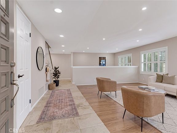 3rd image of 7923 Casaba Ave