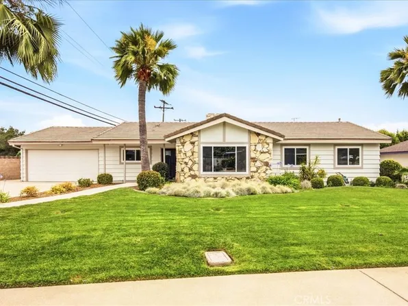 818 Hood Dr, Claremont, CA 91711