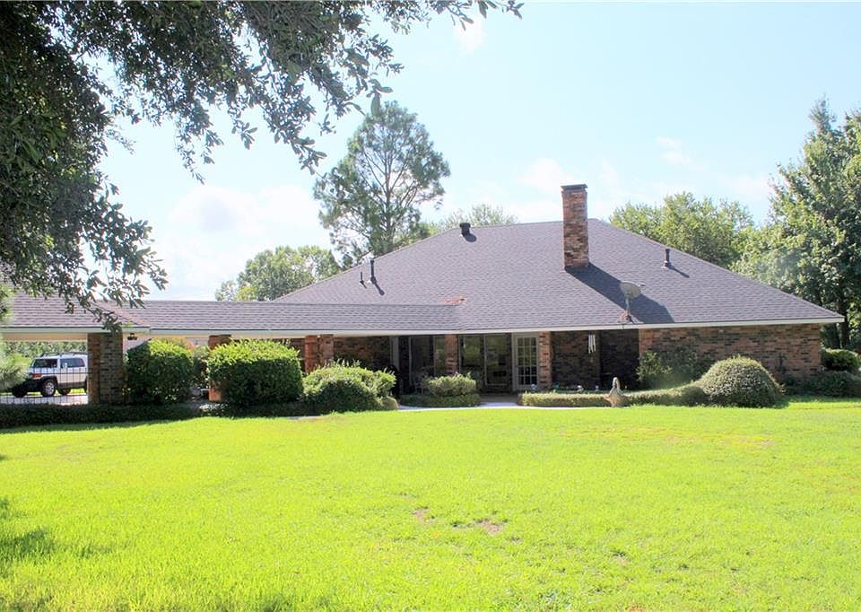 2nd image of 1034 Parkway Dr