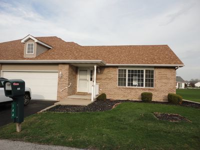 144 Winding Trl, Diamond, IL, 60416