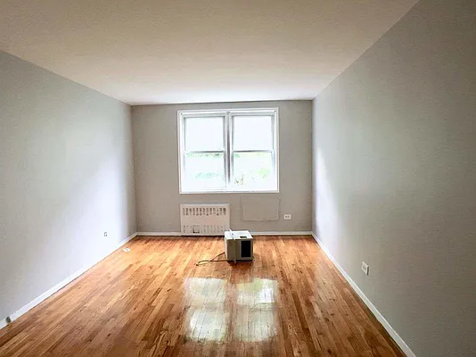 Rented by Bruma Realty LLC | media 4