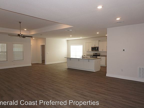 2nd image of 1564 Amaya Ln