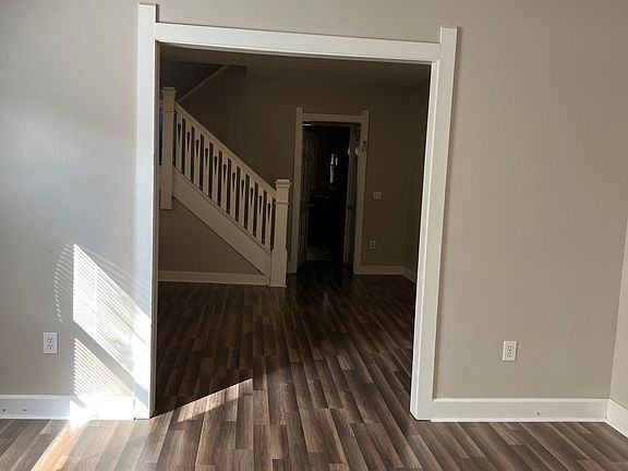 5th image of 2342 N Capitol Ave #2342